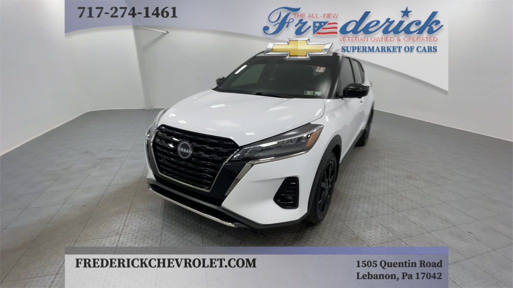 Vehicle image 2 of 31