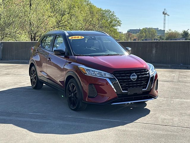 2023 Nissan Kicks SV Image 3 of 31