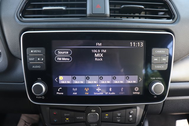 Vehicle image 20 of 33