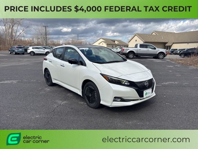Vehicle image 5 of 22