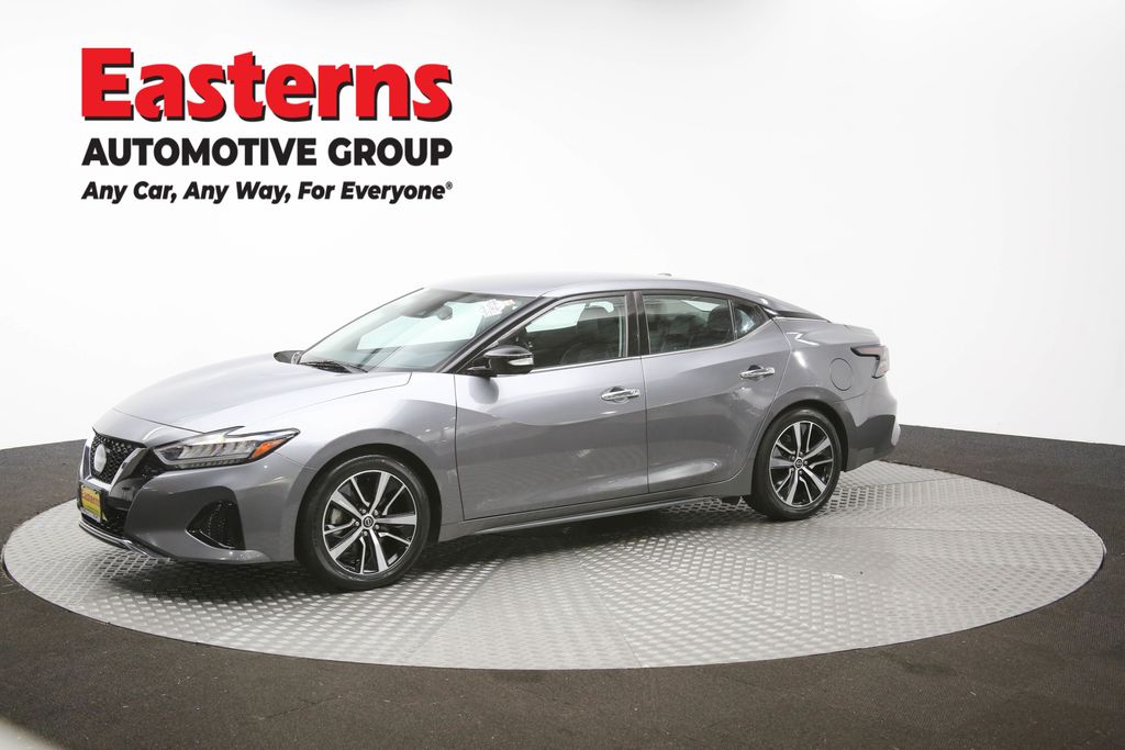 Vehicle image 5 of 61