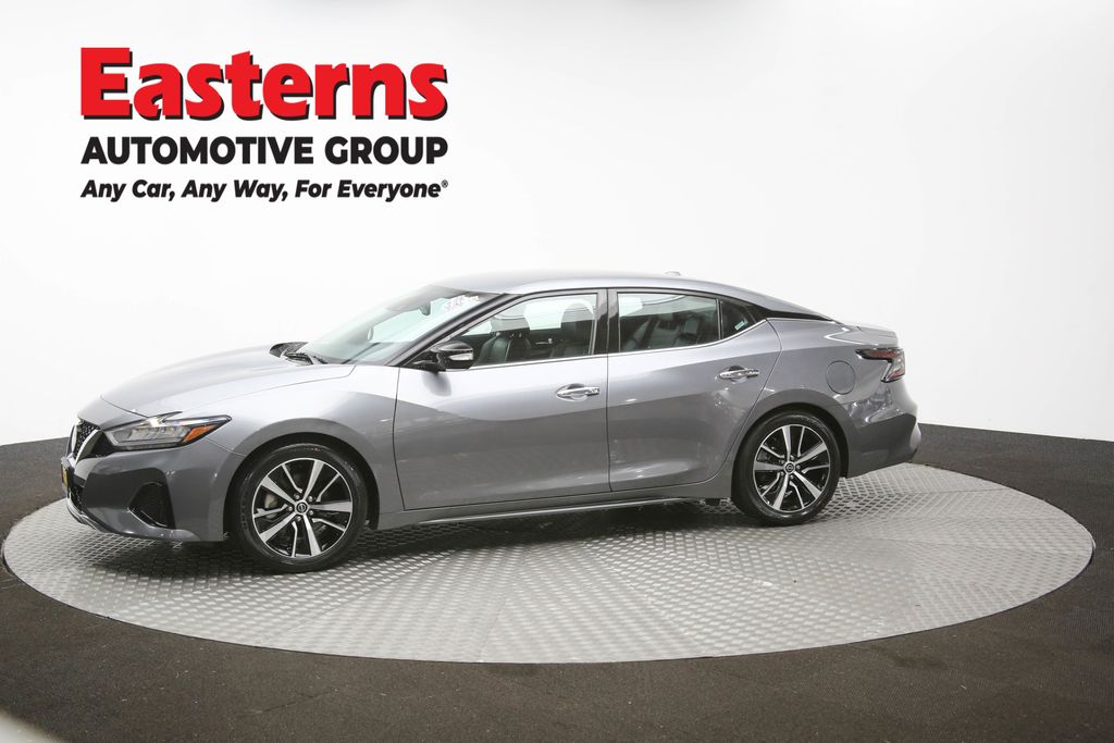Vehicle image 3 of 61