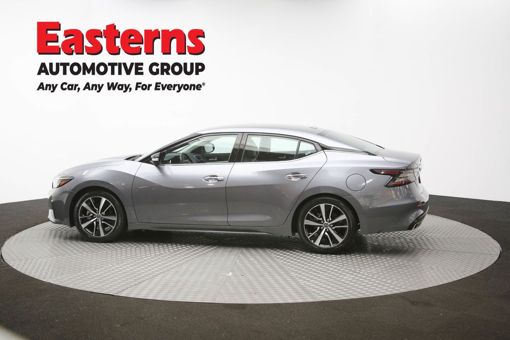 Vehicle image 34 of 61