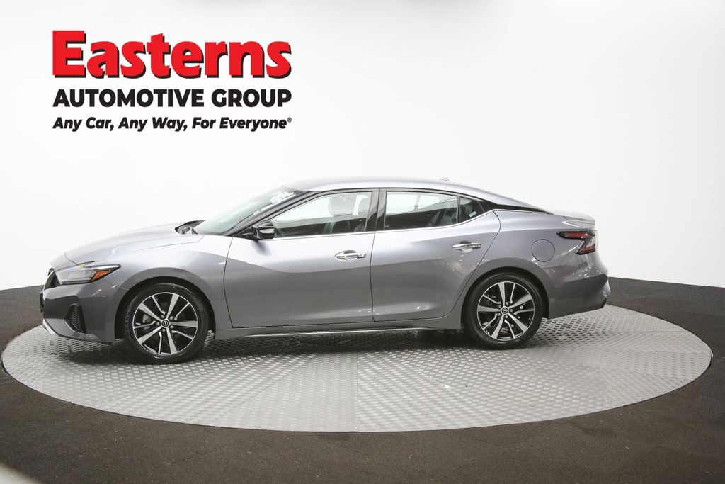 Vehicle image 36 of 61