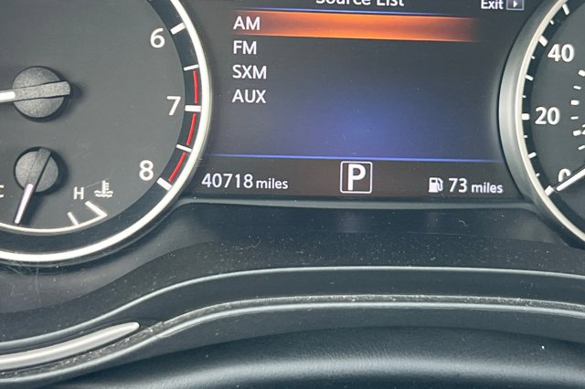Vehicle image 24 of 27