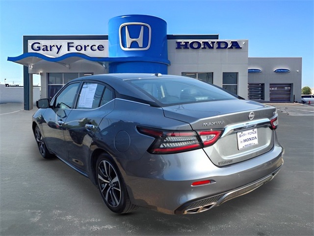 Vehicle image 5 of 27