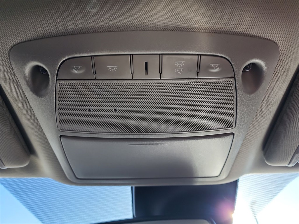 Vehicle image 28 of 28