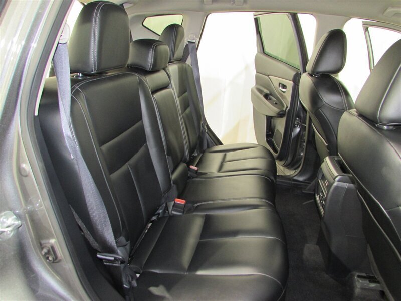 2023 Nissan Murano SV Image 30 of 100