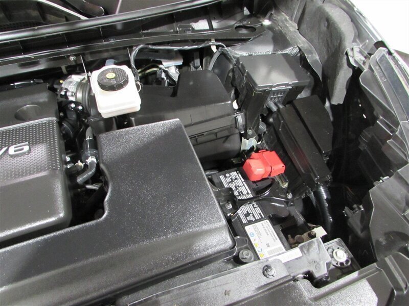 2023 Nissan Murano SV Image 20 of 100