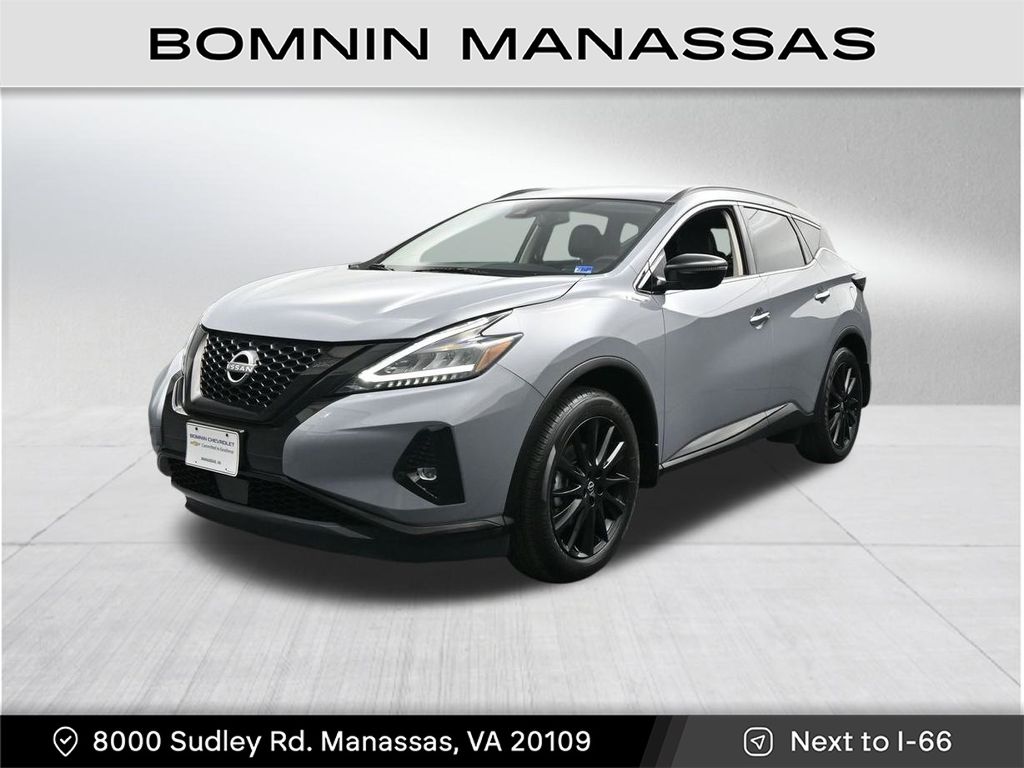 2023 Nissan Murano SV Image 1 of 41
