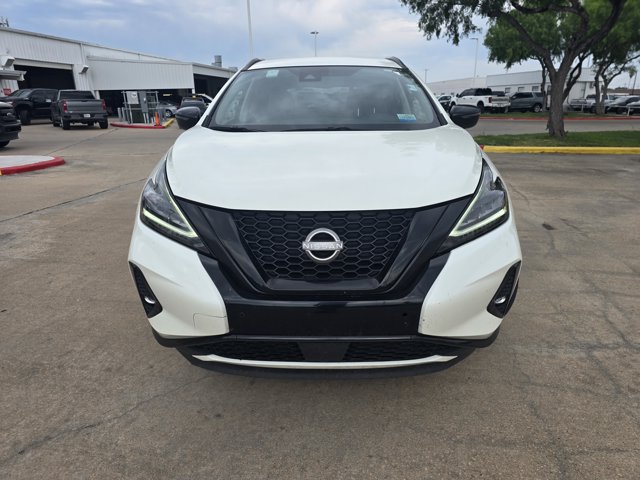 Vehicle image 2 of 10