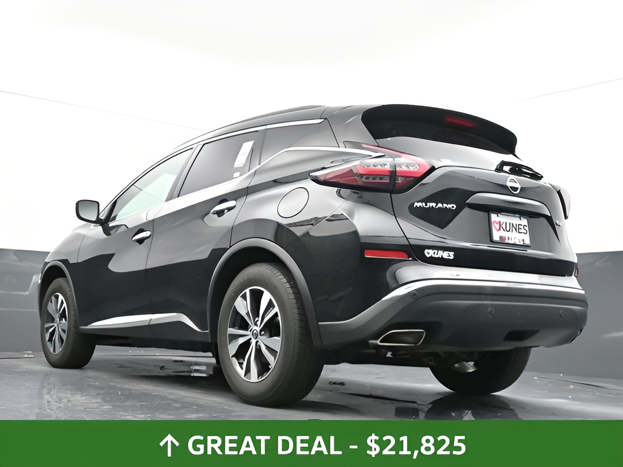 Vehicle image 116 of 118