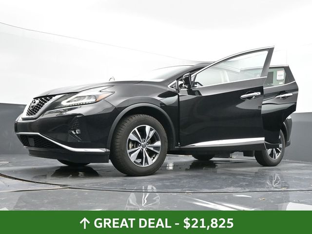 Vehicle image 10 of 118