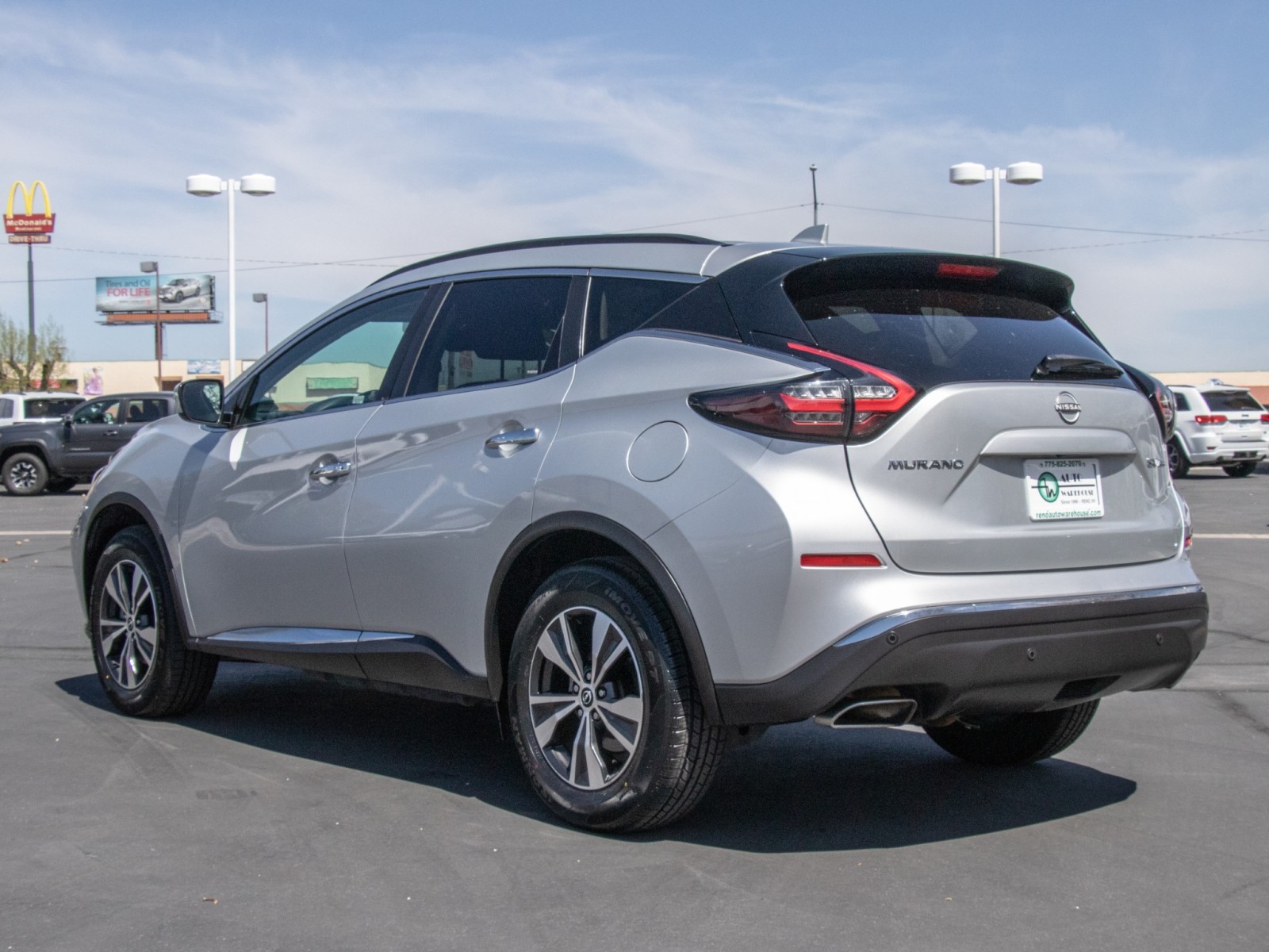 Vehicle image 7 of 26