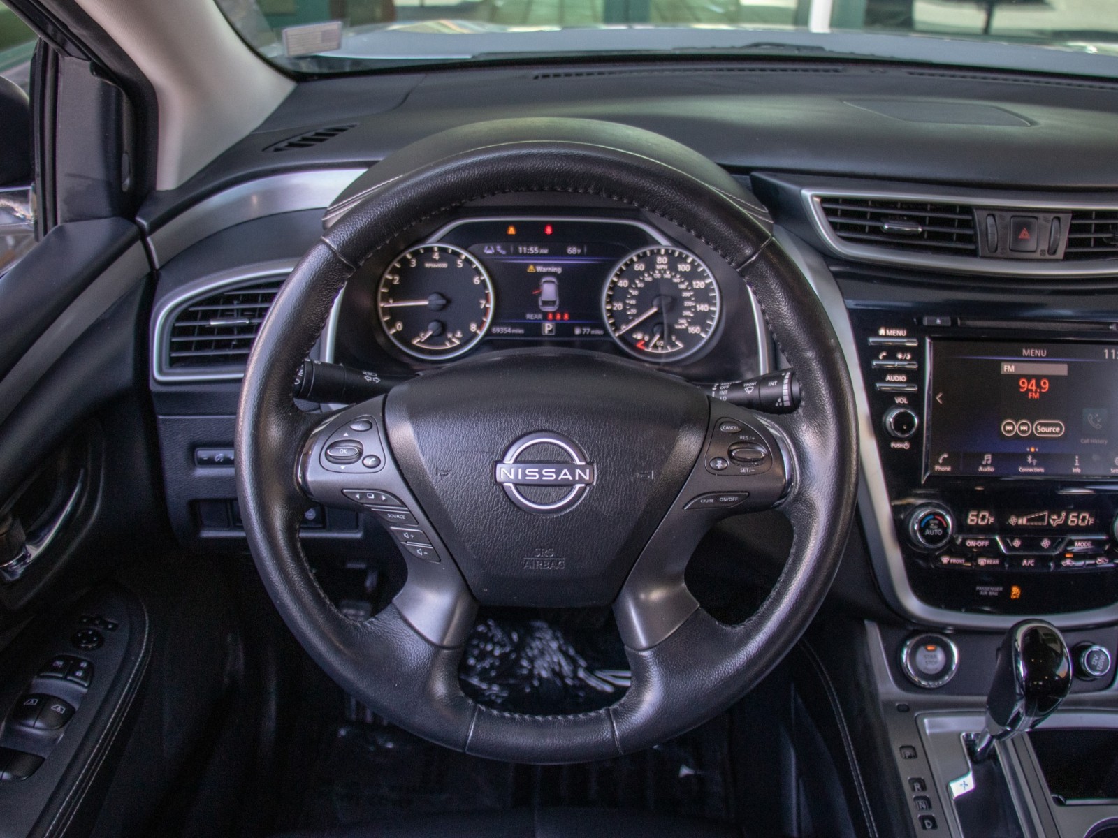 Vehicle image 12 of 26