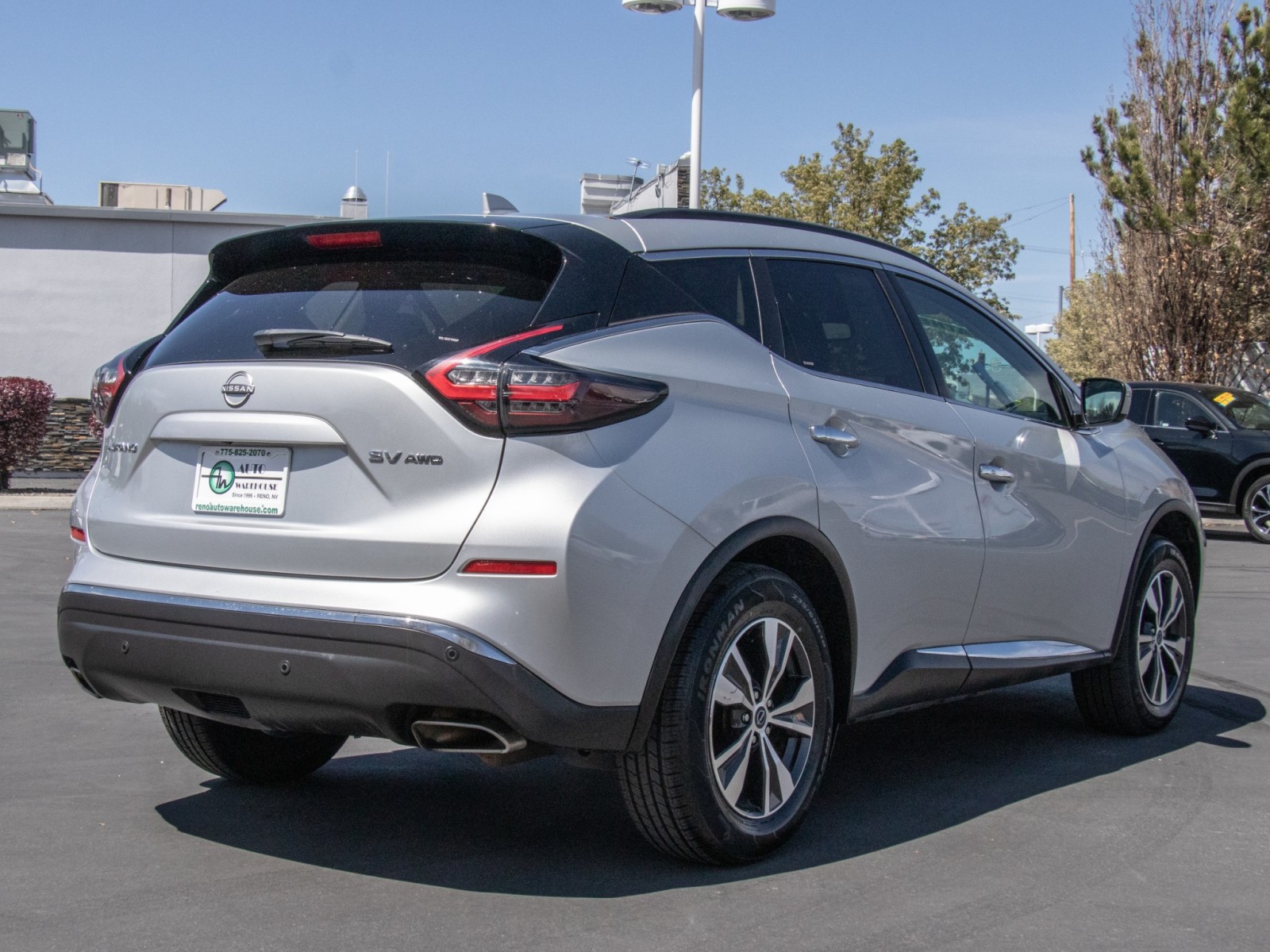 Vehicle image 5 of 26