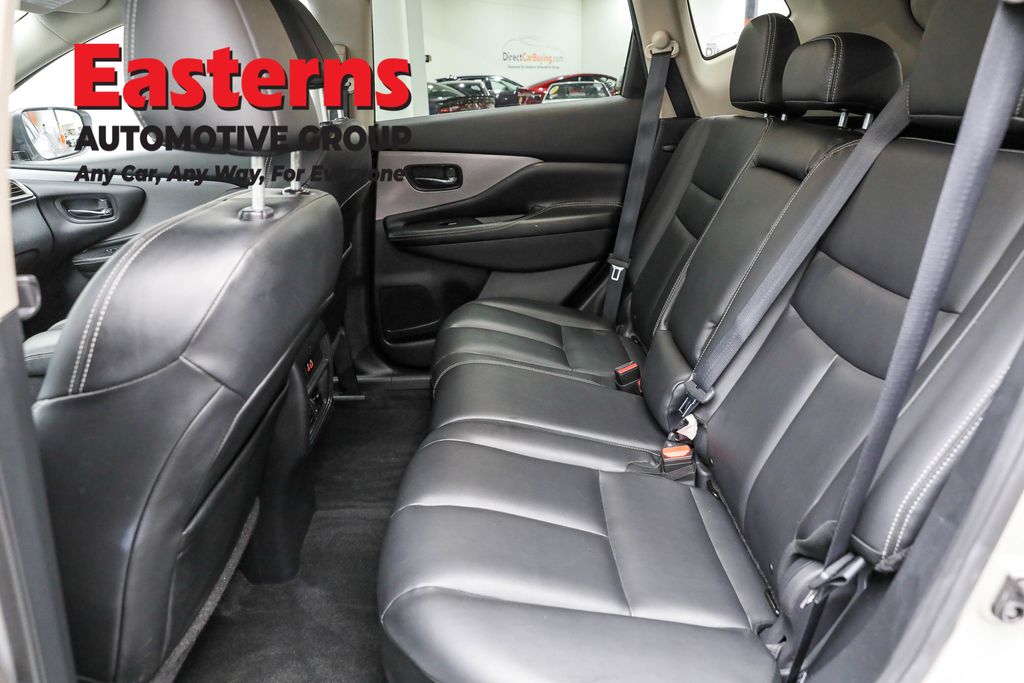 2023 Nissan Murano SV Image 45 of 63