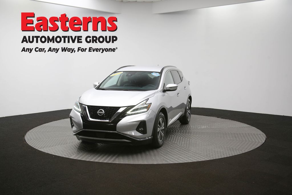 2023 Nissan Murano SV Image 2 of 63