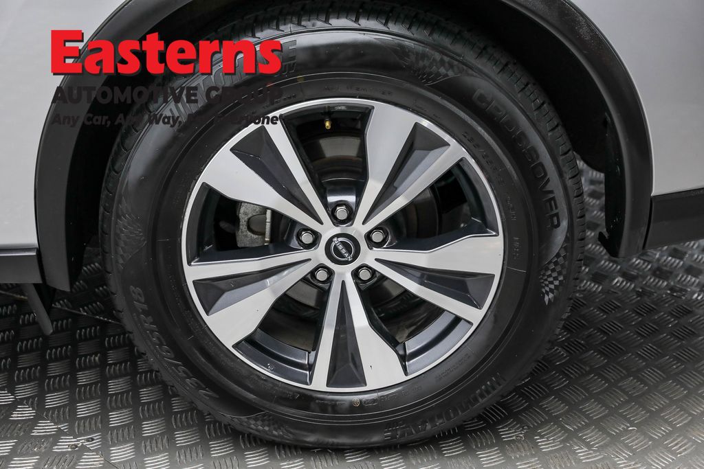 2023 Nissan Murano SV Image 40 of 63