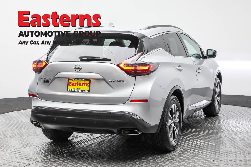2023 Nissan Murano SV Image 25 of 63