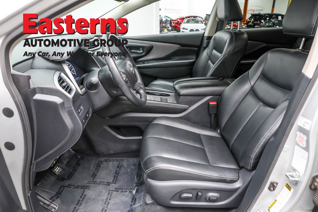 2023 Nissan Murano SV Image 47 of 63