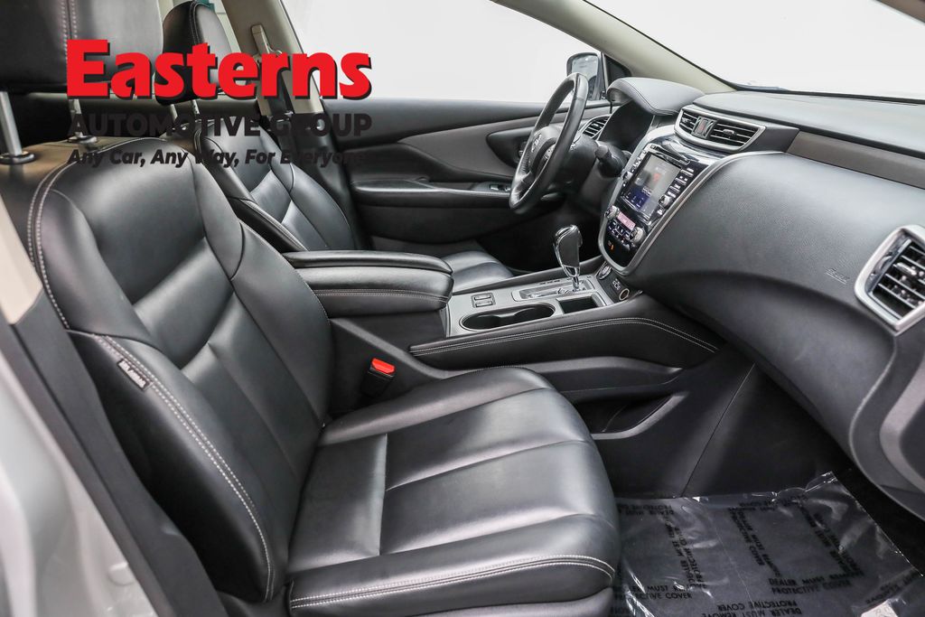 2023 Nissan Murano SV Image 46 of 63