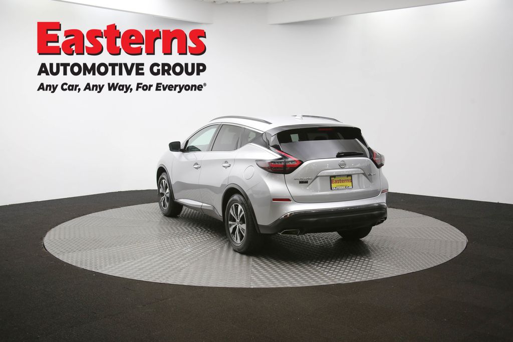 2023 Nissan Murano SV Image 32 of 63