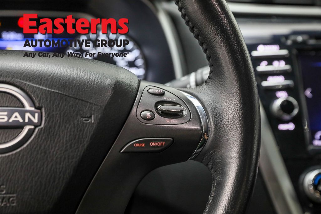 2023 Nissan Murano SV Image 50 of 63