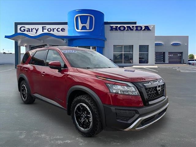 2023 Nissan Pathfinder Rock Creek Image 2 of 24