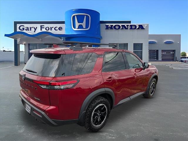 2023 Nissan Pathfinder Rock Creek Image 3 of 24