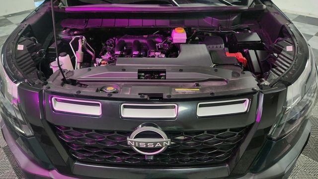 Vehicle image 24 of 25