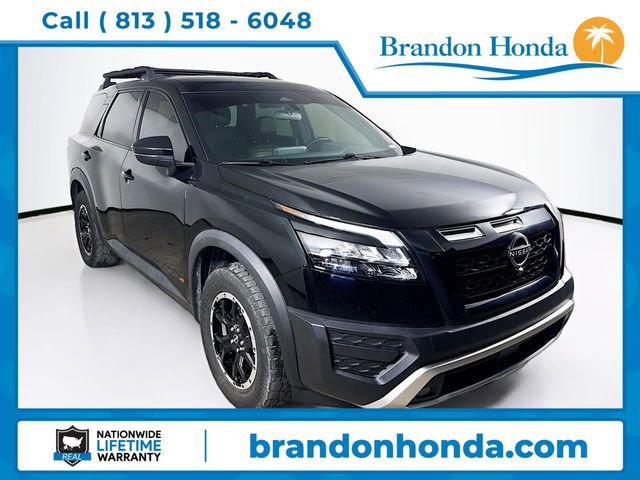 2023 Nissan Pathfinder Rock Creek Image 3 of 37