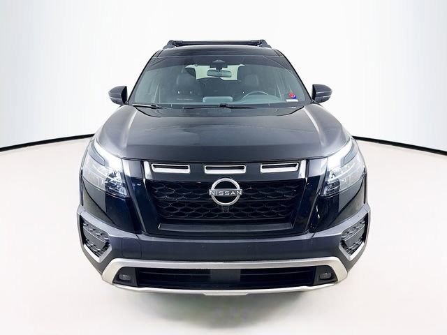 2023 Nissan Pathfinder Rock Creek Image 2 of 37