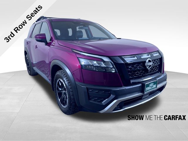 Vehicle image 4 of 40