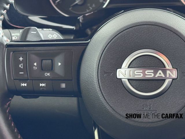 Vehicle image 31 of 40
