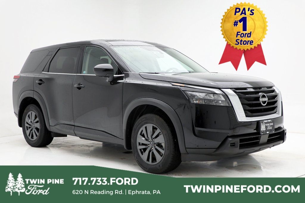 Vehicle image 1 of 21
