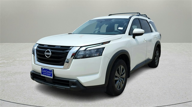 Vehicle image 1 of 41
