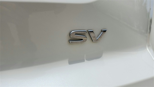 Vehicle image 39 of 41