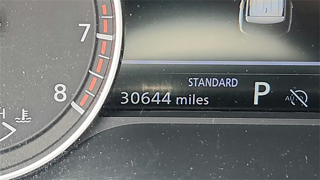 Vehicle image 12 of 41