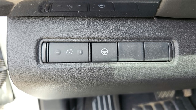 Vehicle image 24 of 41