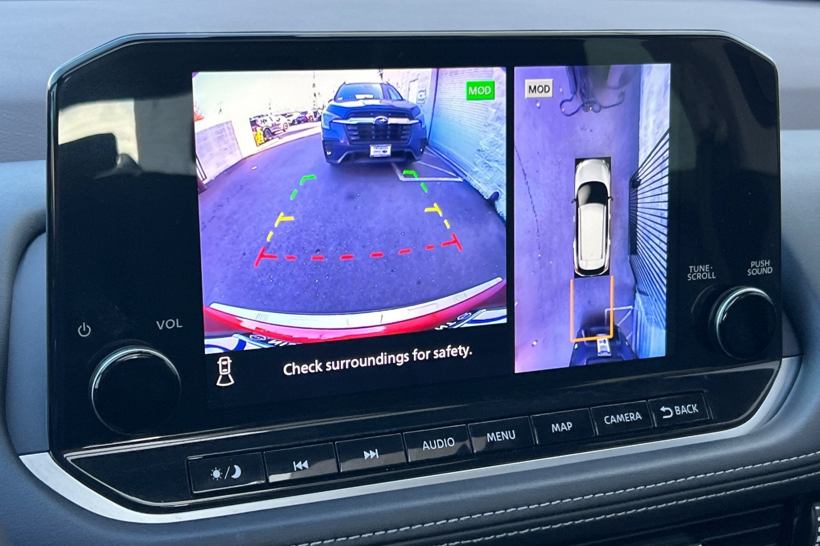 2023 Nissan Rogue Platinum Image 31 of 48