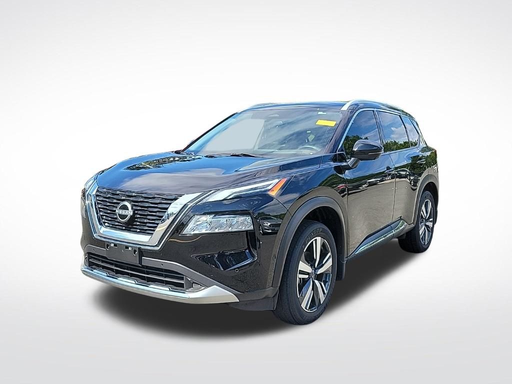 2023 Nissan Rogue Platinum Image 1 of 33