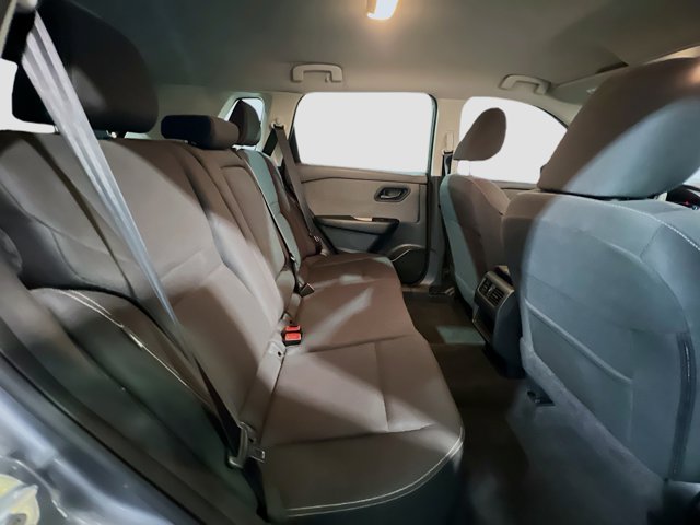 2023 Nissan Rogue S Image 10 of 23