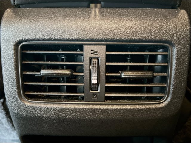 2023 Nissan Rogue S Image 20 of 23