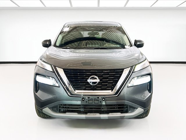 2023 Nissan Rogue S Image 2 of 23