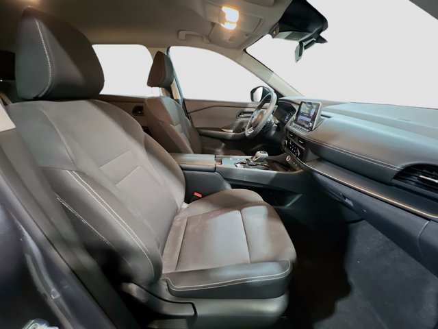 2023 Nissan Rogue S Image 12 of 23