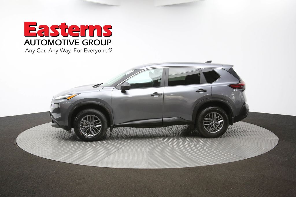 Vehicle image 35 of 61