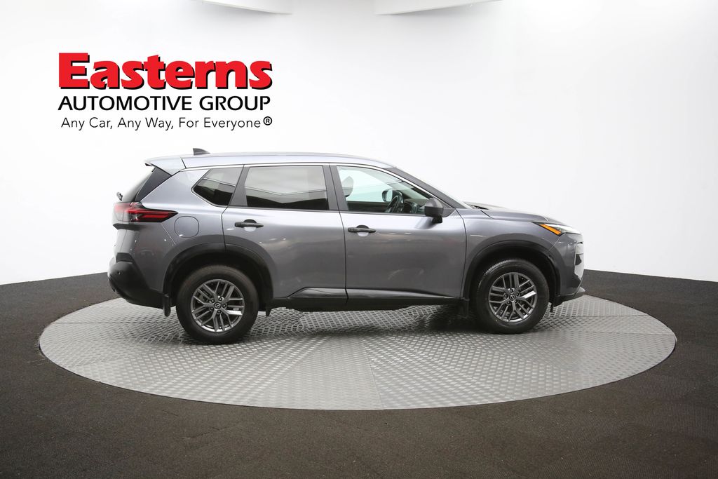Vehicle image 18 of 61