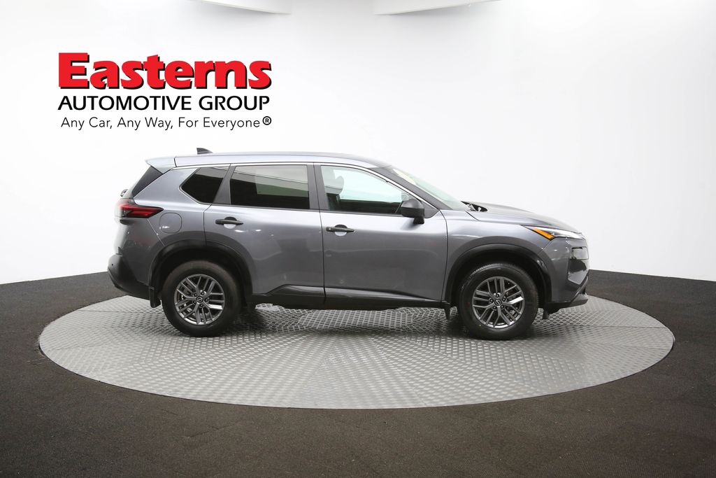 Vehicle image 19 of 61