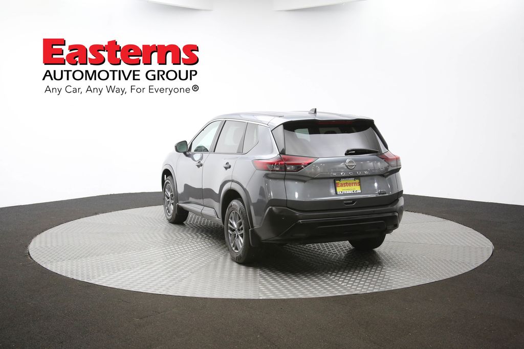 Vehicle image 30 of 61